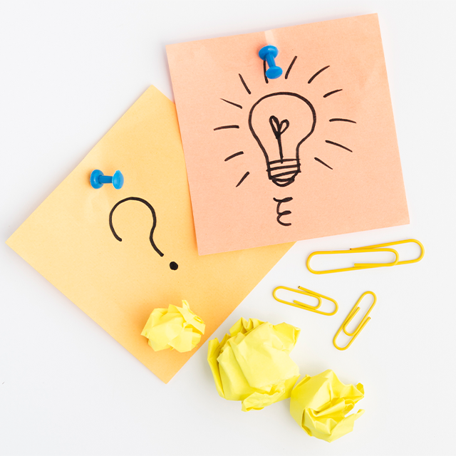 dessin d'ampoule sur post-it